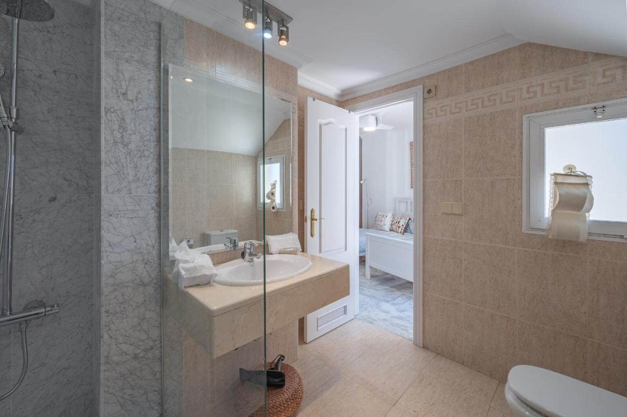 Apartamentos Las Terrazas Марбелья Екстер'єр фото