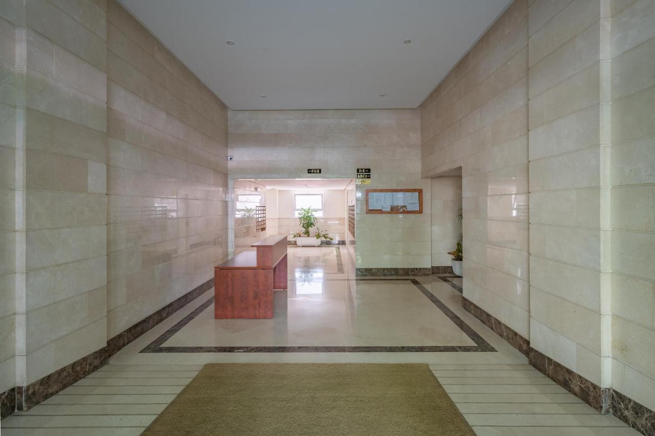 Apartamentos Las Terrazas Марбелья Екстер'єр фото