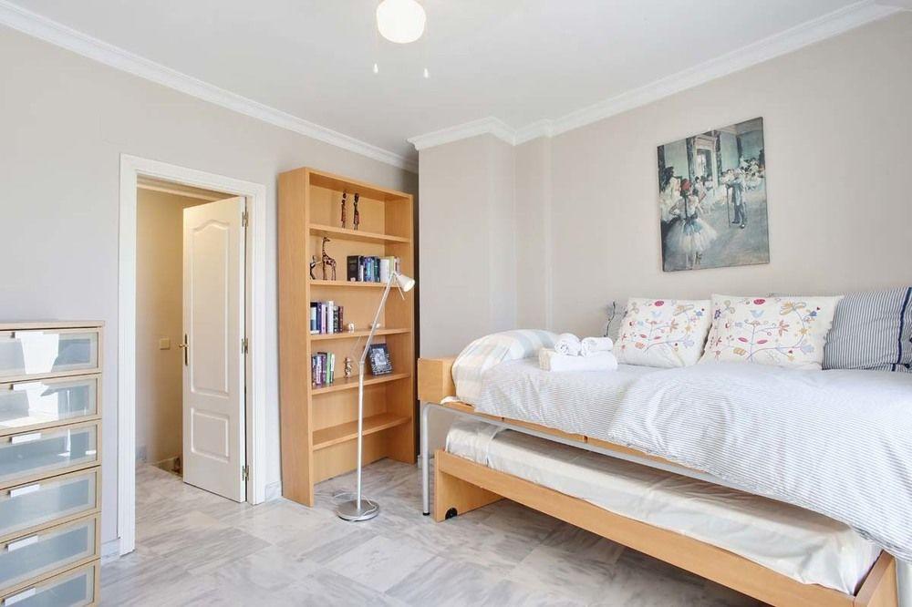 Apartamentos Las Terrazas Марбелья Екстер'єр фото